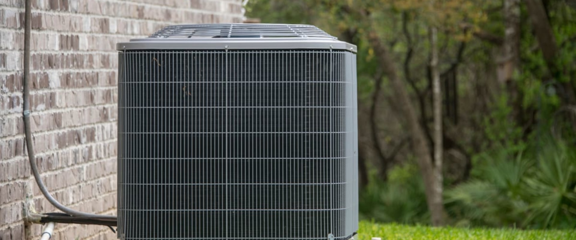 The Best Time to Replace Your HVAC System: An Expert's Perspective